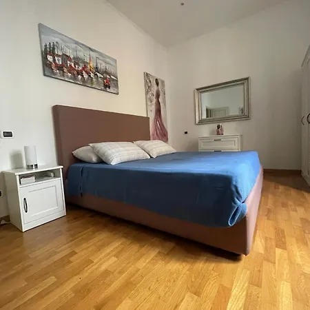 Apartament La Stamperia Rzym